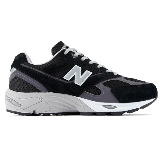 New Balance 880R